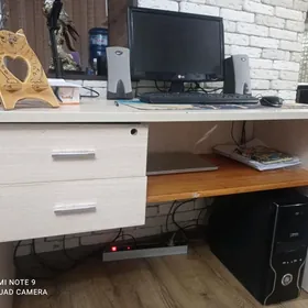 стол письменный