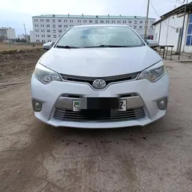 Toyota Corolla 2015