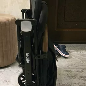 Kolyaska chagalar uchin