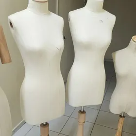 maneken  atelye dikin magazyn