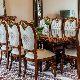 Эксклюзивный обеденный гарнитур из массива дуба