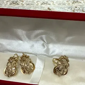 gyzyl gulak halka komplekt