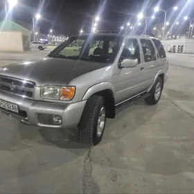 Nissan Pathfinder 2003