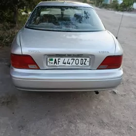 Toyota Vista 1995
