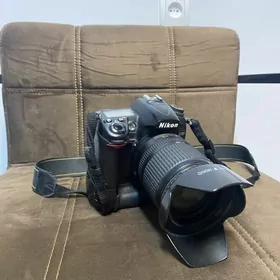 Nikon D7000