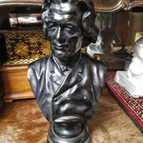 Статуэтка, бюст чугун