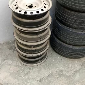 Corolla  16lyk Diski