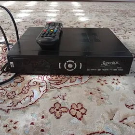 Тюнер  HD box
