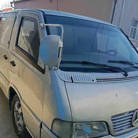 Mersedes istana karopka