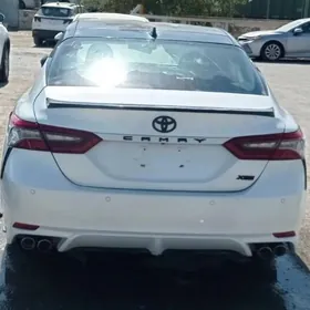 Toyota Camry 2022