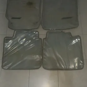 Kowrik, öküz kelle üçin