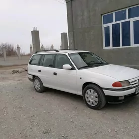 Opel Astra 1996