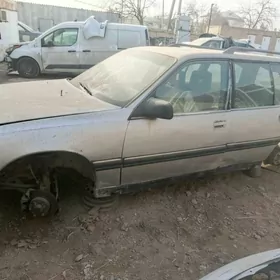 Opel omega