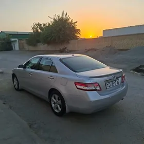 Toyota Camry 2010