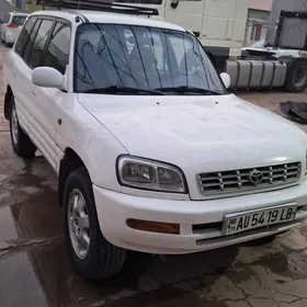 Toyota RAV4 1995