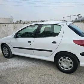 Peugeot 206 2011