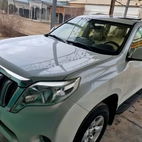 Toyota Land Cruiser Prado 2018