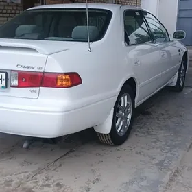 Toyota Camry 2000