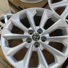 16lk 22model karolla