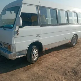 Mitsubishi Rosa 1995