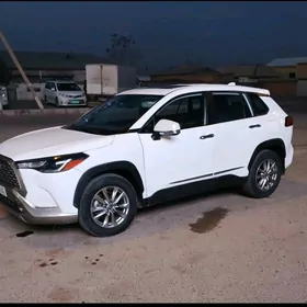 Toyota Corolla Cross 2023