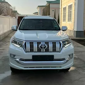 Toyota Land Cruiser Prado 2022