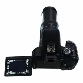 Фотоаппарат камера CANON 800D