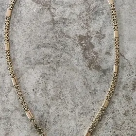 Bolt Gyzyl 66.8 gram.