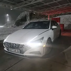 Hyundai Sonata 2022