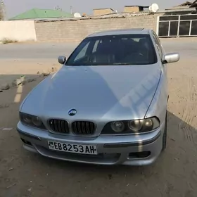 BMW E39 2002