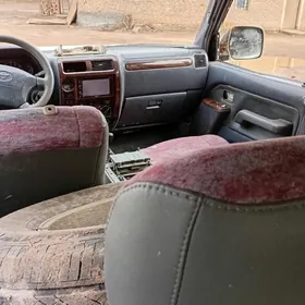 Toyota Land Cruiser Prado 1998