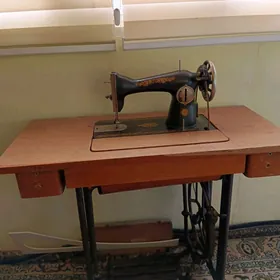 швейная машинка