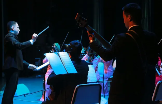 Оркестр Тахира Атаева исполнит на концерте в Ашхабаде музыку Паганини, Циммера и Марианелли