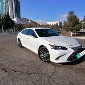 Lexus ES 350 2021