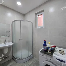 4 мкр Болгарка 2 комнатная