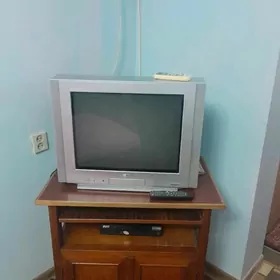 Продам телевизор LG