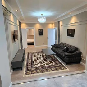 Сурикова ️ 3-ком 1-этаж