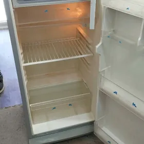 холодильник Nikai