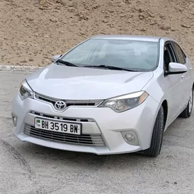 Toyota Corolla 2014