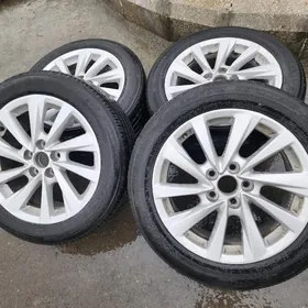 Camry arginal diska R 17.