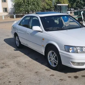 Toyota Camry 1998