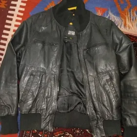 Koźa kurtga (кожа куртка)