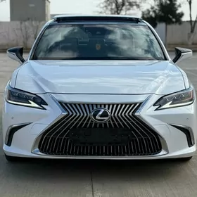 Lexus ES 350 2021