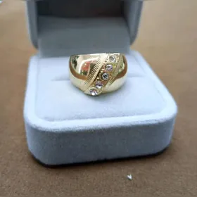 özbekden gelen 5 gaş ÿüzük