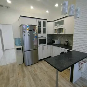 4 komnat 6 etaj 110м²