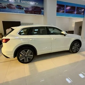 Volkswagen Touareg 2025