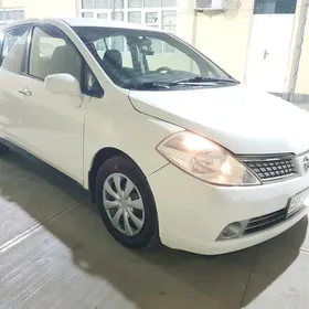 Nissan Versa 2010