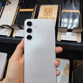 samsung s24+ 12/256gb obmen ?