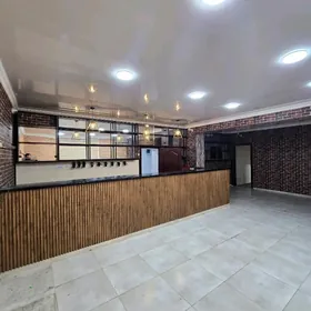 satlyk 200m² pomeseniye