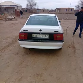 Opel Vectra 1990